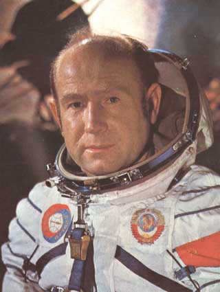 Леонов, Алексей Архипович