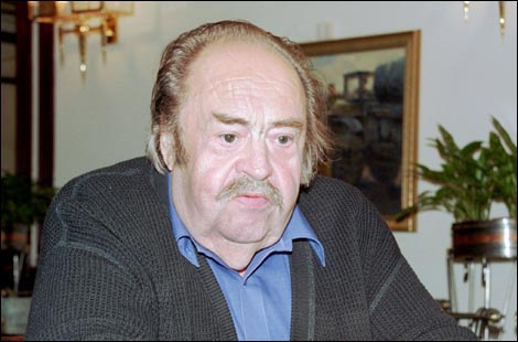 Бовин, Александр Евгеньевич