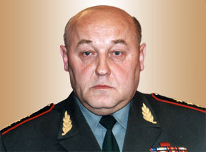 Балуевский, Юрий Николаевич