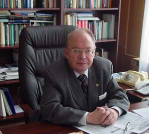 Шмелев, Николай Петрович