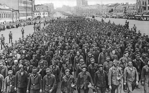 Великая Отечественная война Советского Союза 1941-45. Рис. 16