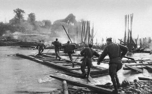 Великая Отечественная война Советского Союза 1941-45. Рис. 21