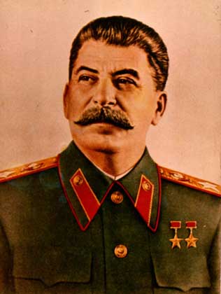СТАЛИН Иосиф Виссарионович